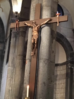 Hình ảnh thập giá Chúa Giêsu