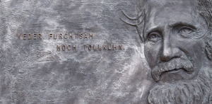 Denkmal für Rupert Neudeck in Troisdorf