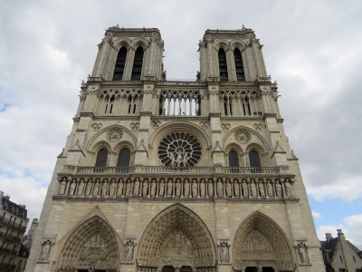 Dự kiến đúng một năm nữa Nhà thờ Đức Bà Paris sẽ mở cửa lại